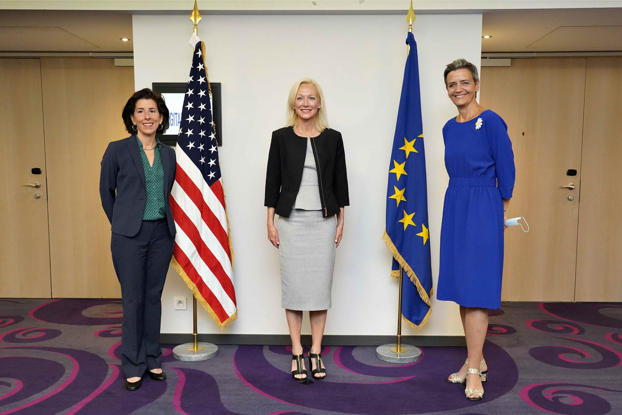 DIGITALEUROPE hosts Secretary Raimondo and EVP Vestager to discuss  transatlantic tech collaboration with industry leaders in Brussels -  DIGITALEUROPE